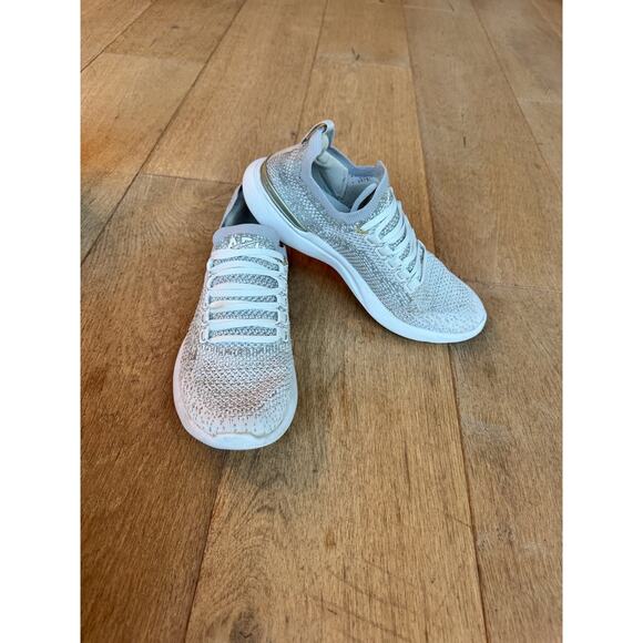 Women's Athletic Propulsion Labs Techloom Breeze Metallic Silver Sneaker Sz 7.5 - Picture 1 of 8